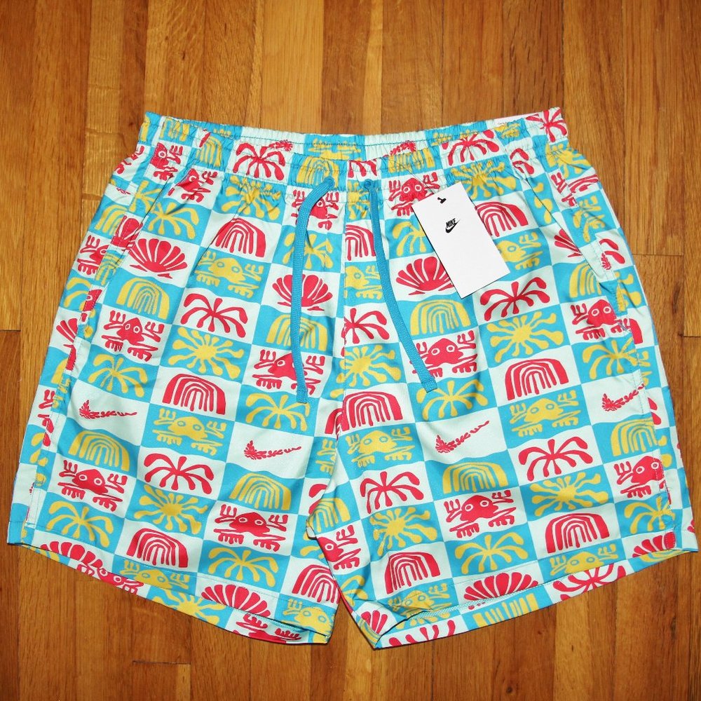 Nike Sportswear Woven Flow Shorts XL Multi-Color Lined